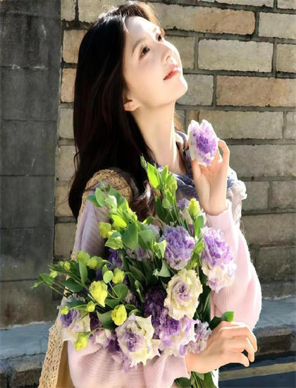 《奥尔维多和莱昂》美学价值分析：艺术美感与审美特征探讨